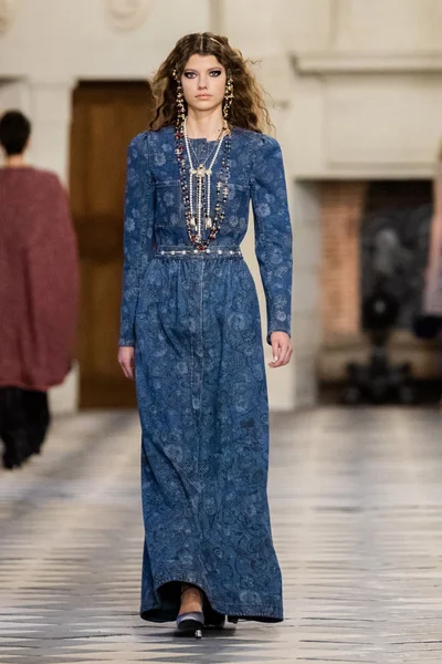Look 20